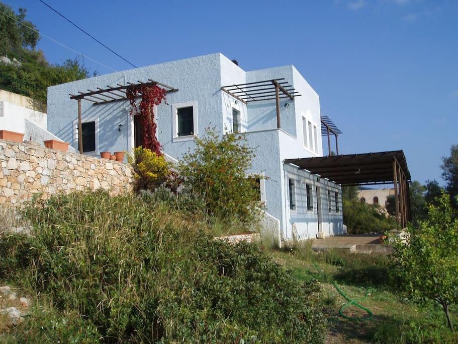 Villa With Breathtaking Views And Private Beach Agios Dimitrios  المظهر الخارجي الصورة