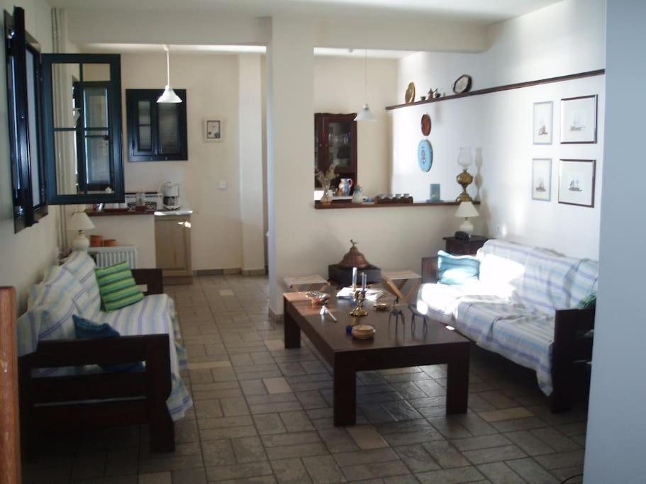 Villa With Breathtaking Views And Private Beach Agios Dimitrios  المظهر الخارجي الصورة