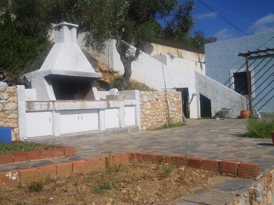 Villa With Breathtaking Views And Private Beach Agios Dimitrios  المظهر الخارجي الصورة